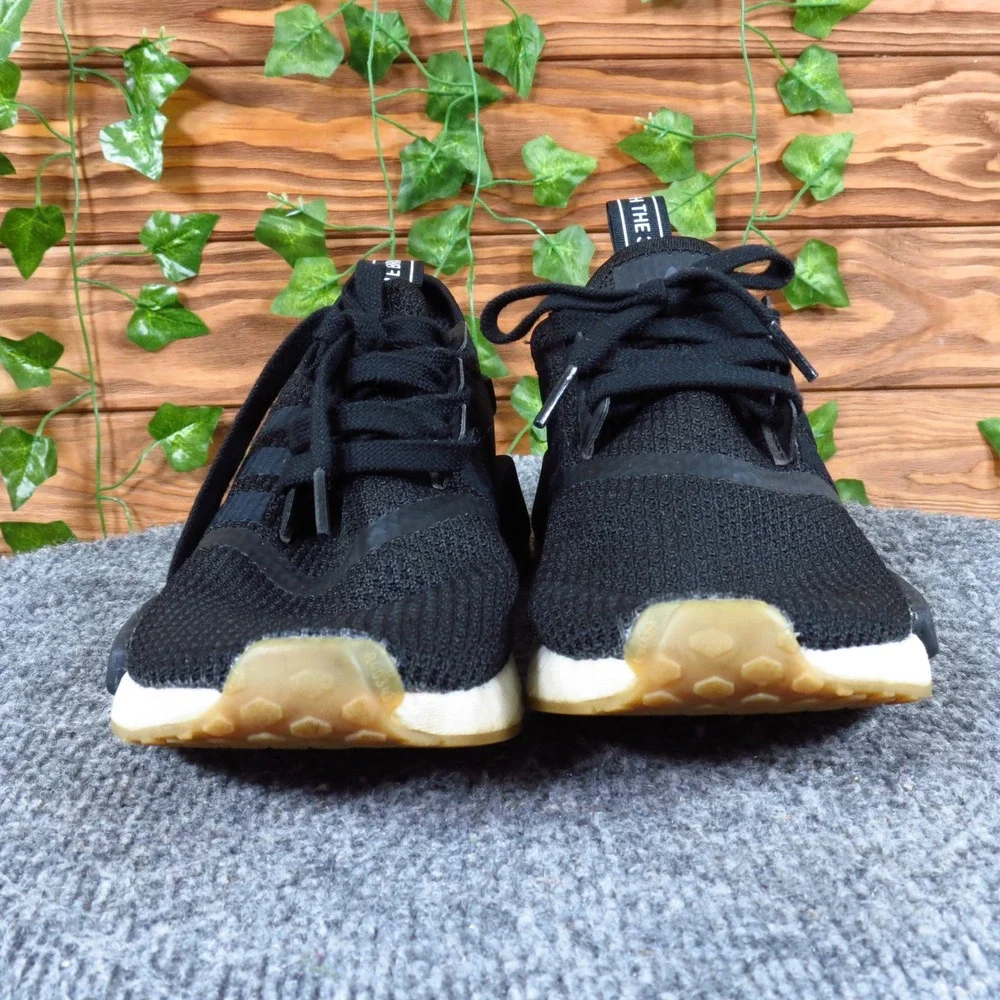 Adidas‎ Originals NMD_R1 Mens Sneaker Size 5 Lifestyle Running Black Gum B42200